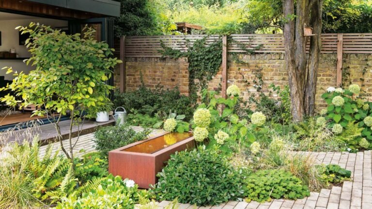 How to Design a Small Space Garden