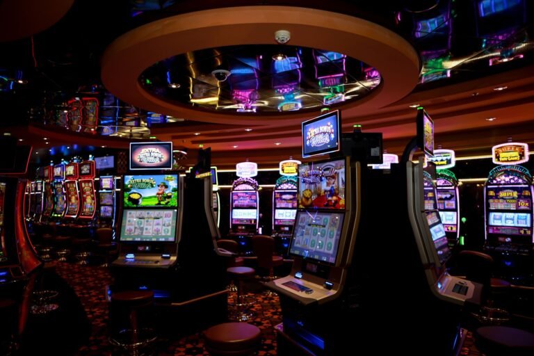 Crazy Vegas Review: Master the Fast Payout Turnover Casino